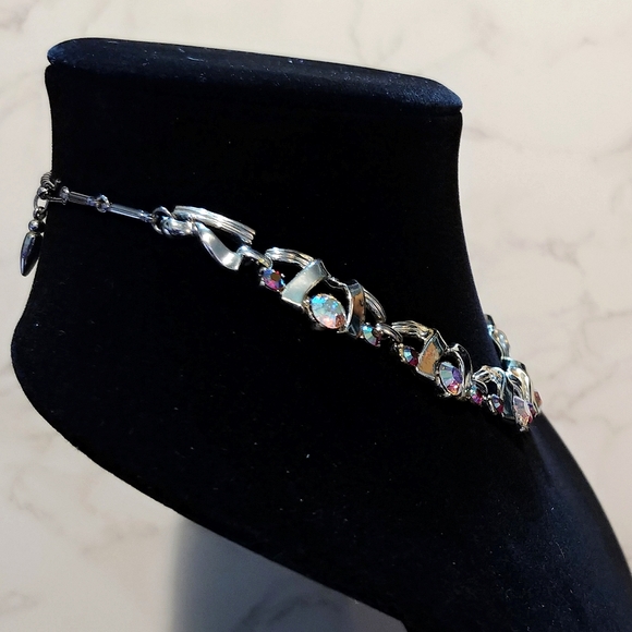 Vintage 60s Aurora Rhinestone Silvertone Link Choker Necklace - Picture 4 of 7